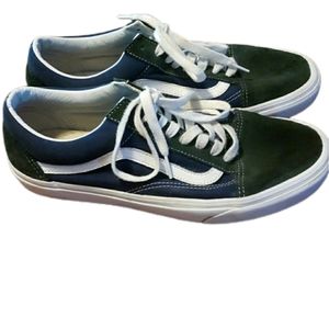 Mens size 9.5 old school retro Vans